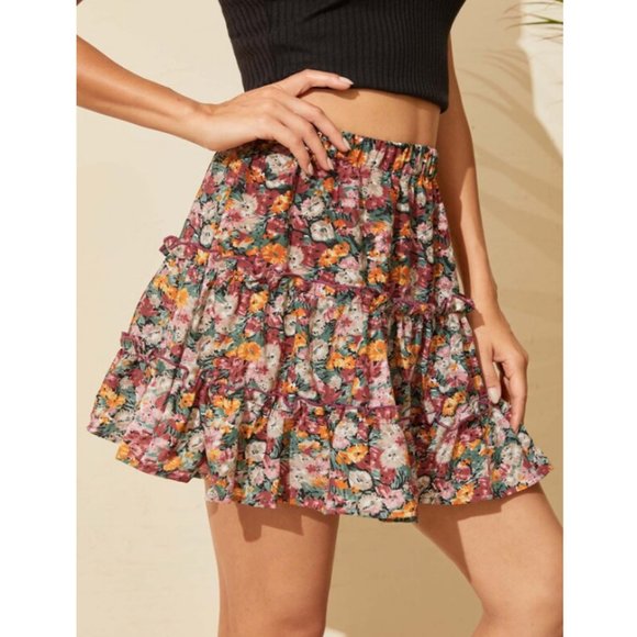Floral Print High Waist Ruffle Hem Mini Skirt - Picture 3 of 9